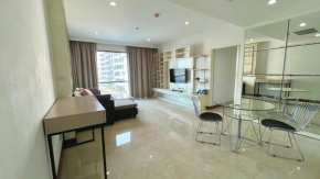 Great Location 3 mins walk from BTS Ari